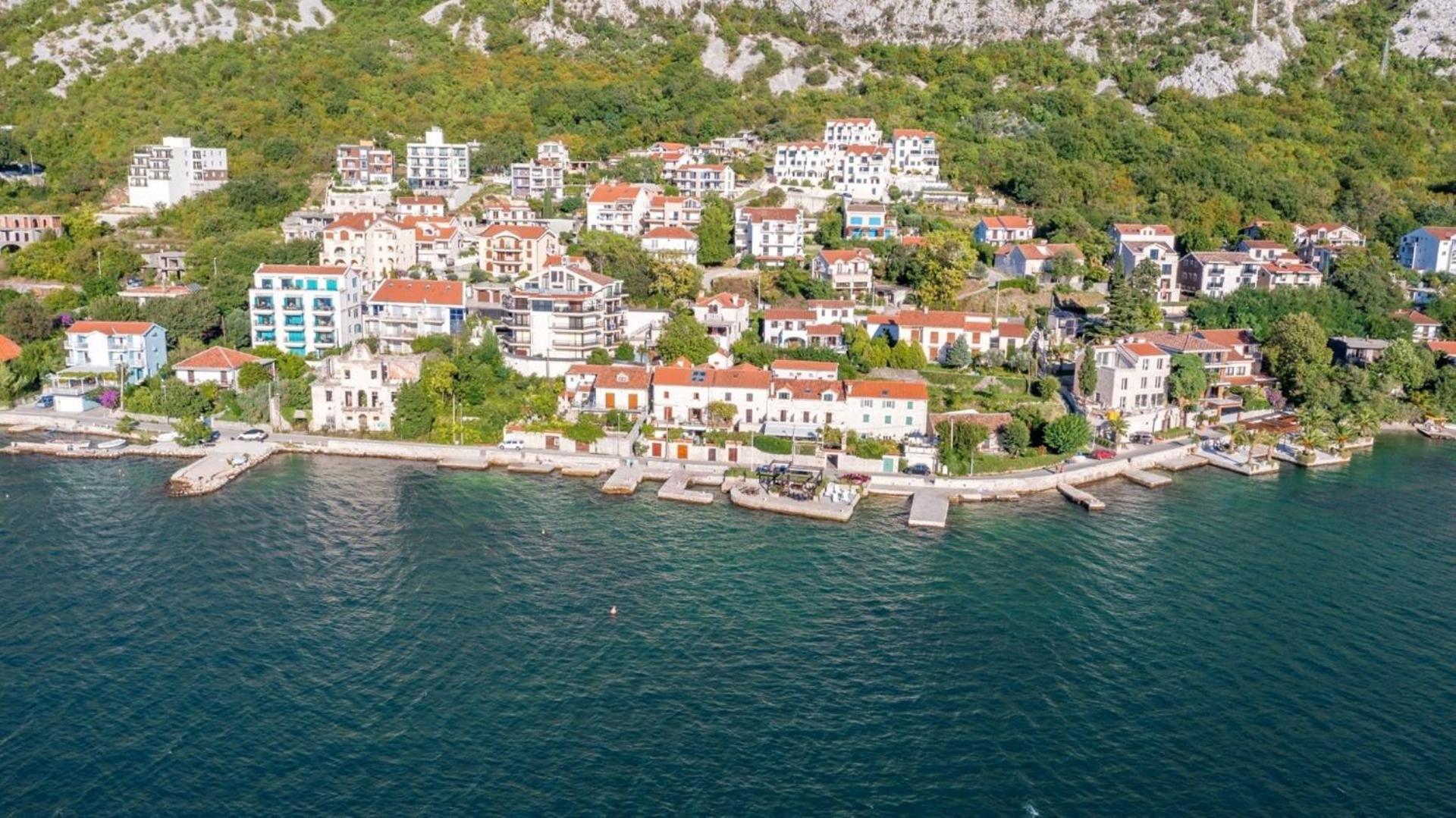 Apartments Boka Blue Dobrota Kotor Exterior foto